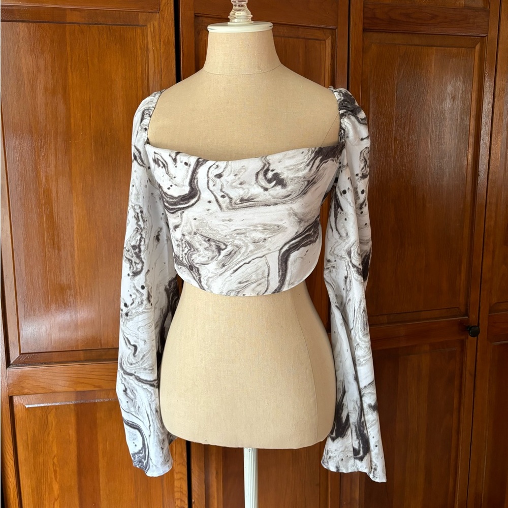 Long Sleeve Cropped Blouse